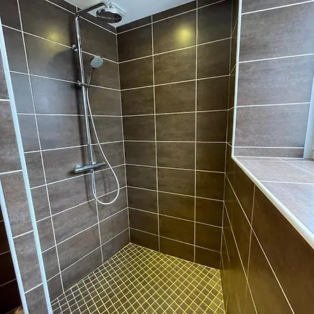 Le Loft Et Le T2, Dore, Au Pied De La Dordogne