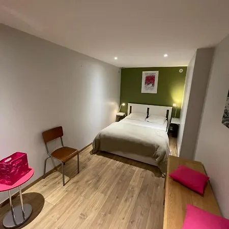 Apartment Le Loft Et Le T2, Dore, Au Pied De La Dordogne *