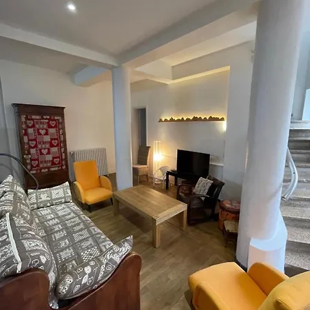 Le Loft Et Le T2, Dore, Au Pied De La Dordogne Apartment