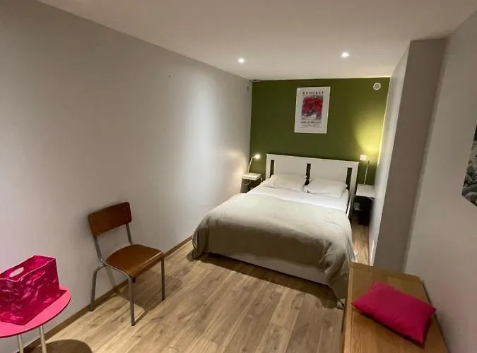 Апартаменты Le Loft Et Le T2, Dore, Au Pied De La Dordogne *