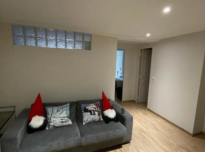 Le Loft Et Le T2, Dore, Au Pied De La Dordogne * Ле-Мон-Дор